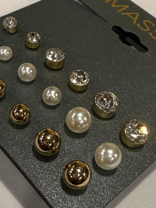 Massini pair of 9 day to night wear studs