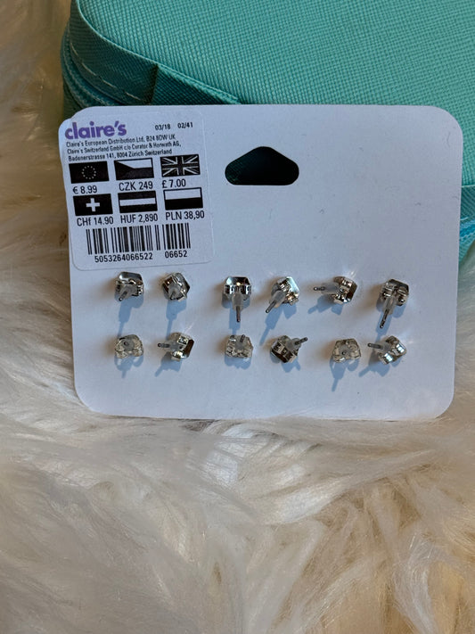 Claire’s multi size pearl and zircon studs