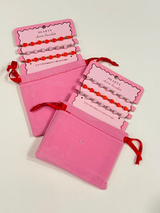 Barnes and Noble Heart Charm Bracelet with Pouch