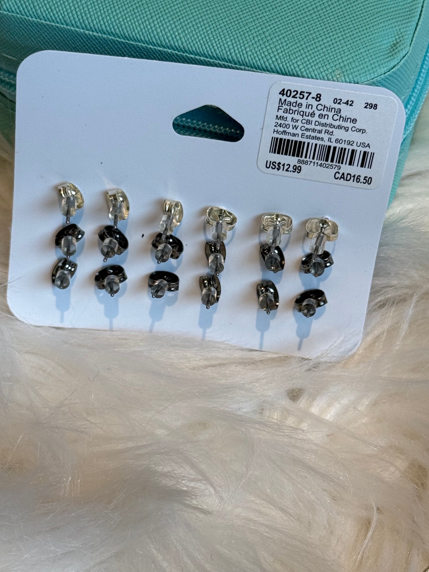 Claire’s pack of 9 pairs white silver and black studs