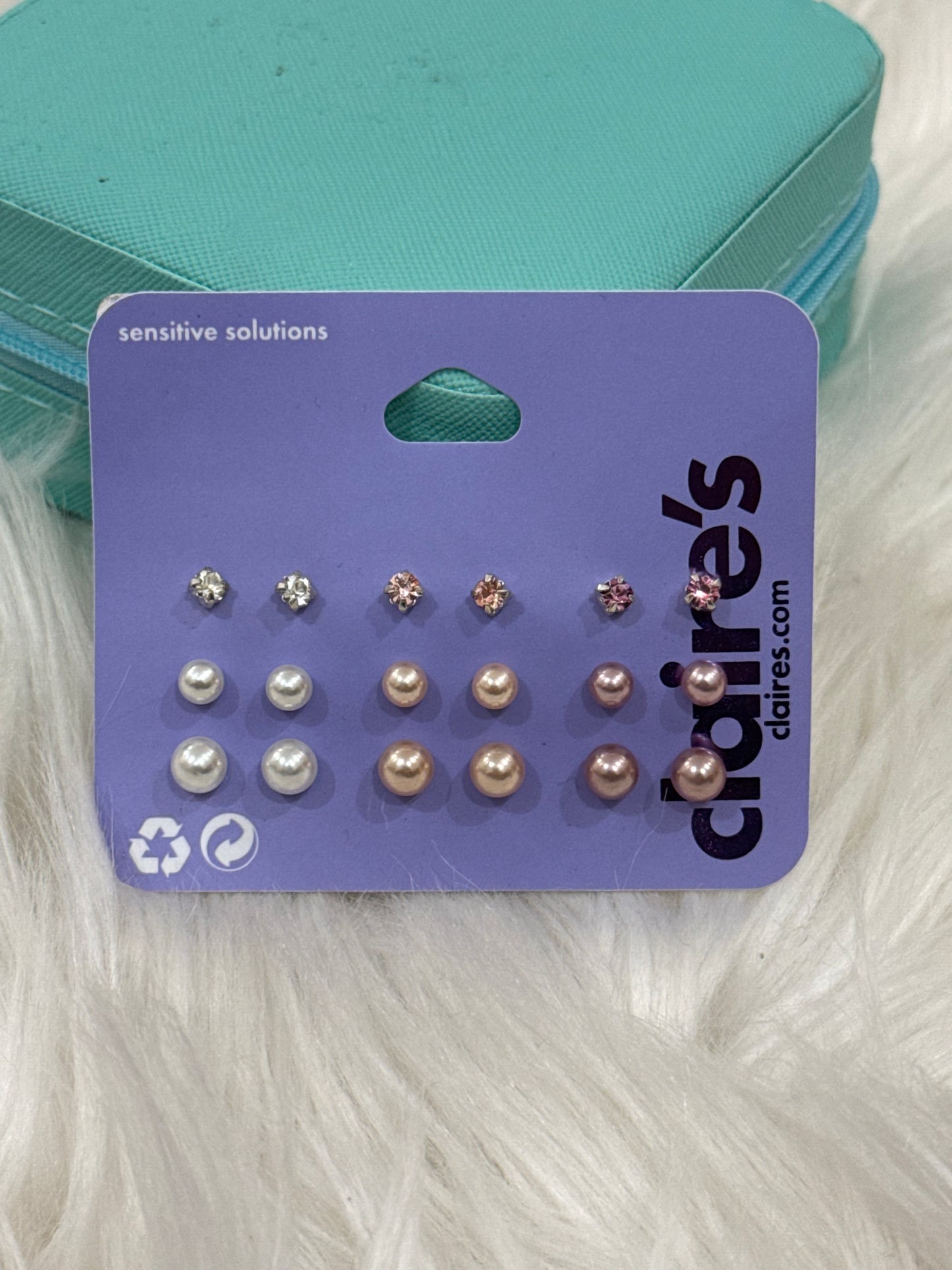 Claire’s pack of 9 Pairs studs stones and pearl in white, blush pink and rose gold