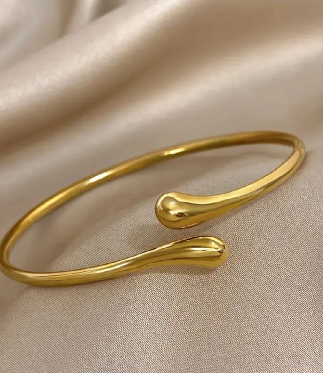 Shein Stainless Steel Water Drop Bangle