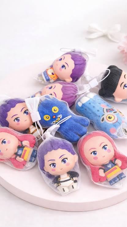 K-Pop Demon Hunter Squishies